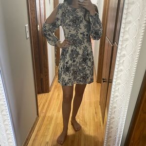 American Eagle floral long sleeve dress
